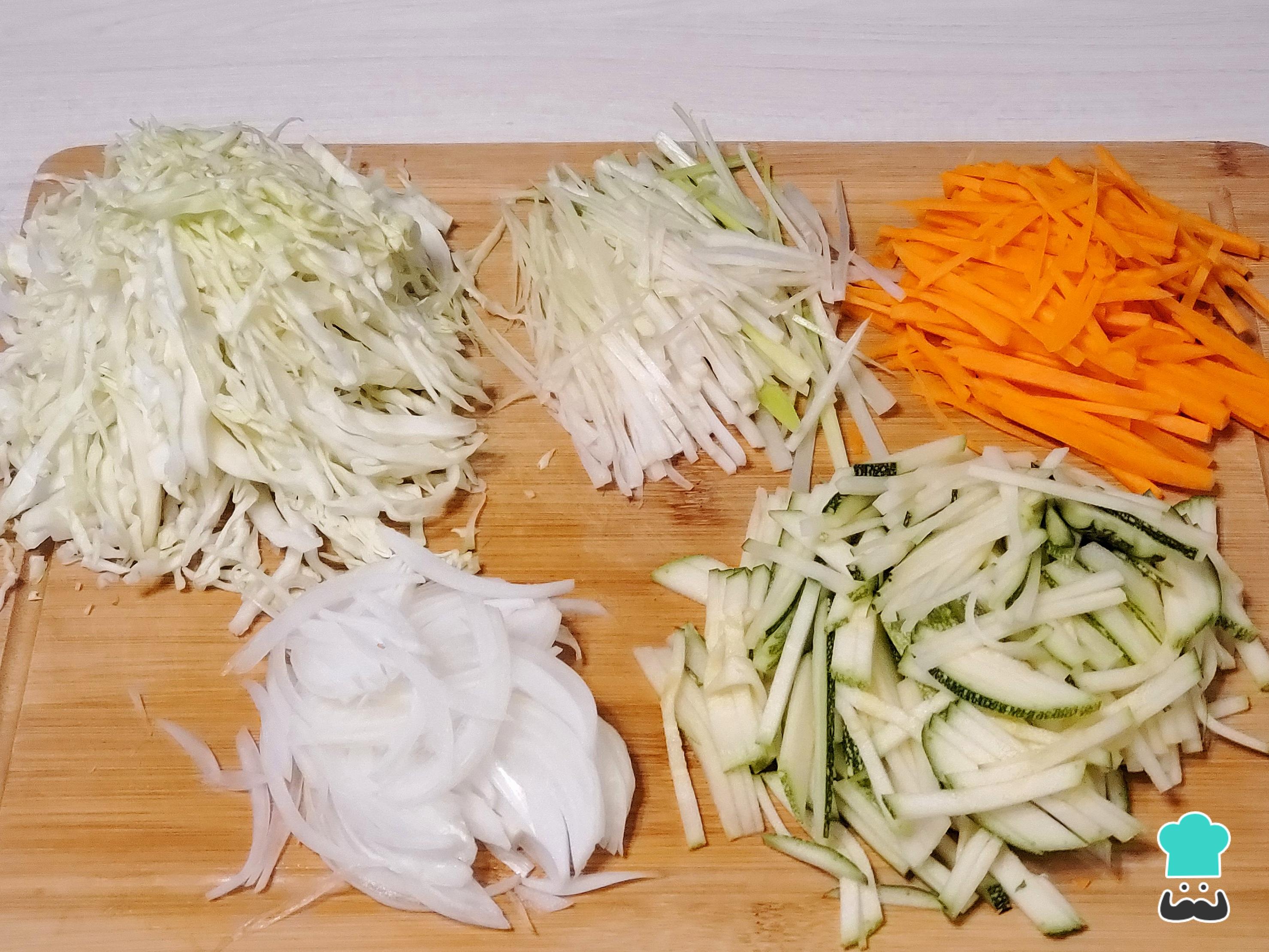 Rollitos de primavera vegetarianos Receta FÁCIL VÍDEO