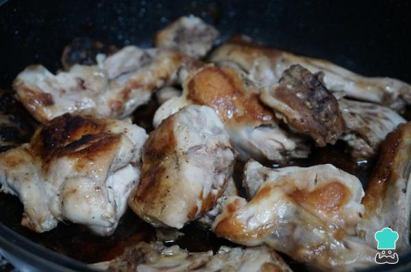 Receta de Conejo al ajillo de la abuela - Paso 2