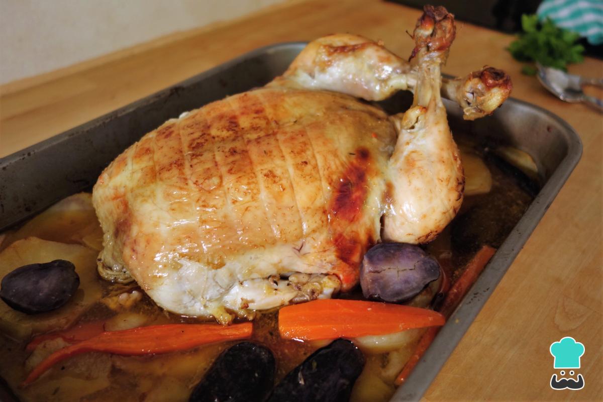 Receta de Pollo relleno de verduras para Navidad