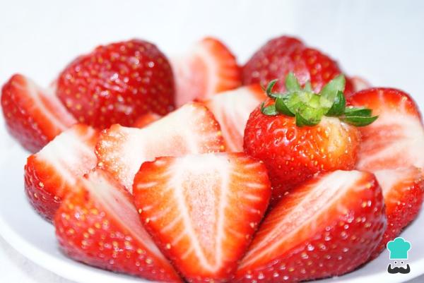 Receta de Fresas con crema - Paso 1