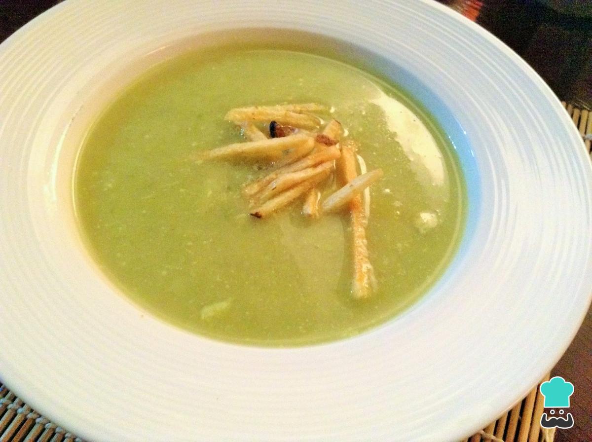 Receta de Crema de guisantes vegana