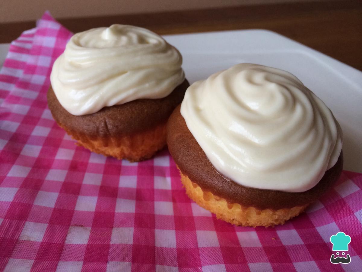 Receta de Crema chantilly casera con azúcar impalpable