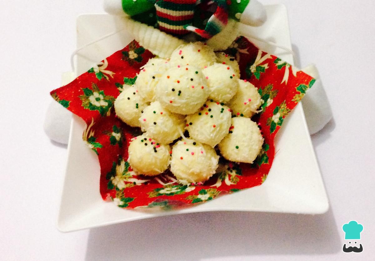 Receta de Trufas de chocolate blanco y coco