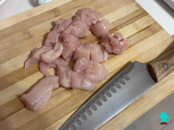Receta de Arroz meloso con pollo y setas: un plato casero, saludable y lleno de sabor - Paso 1