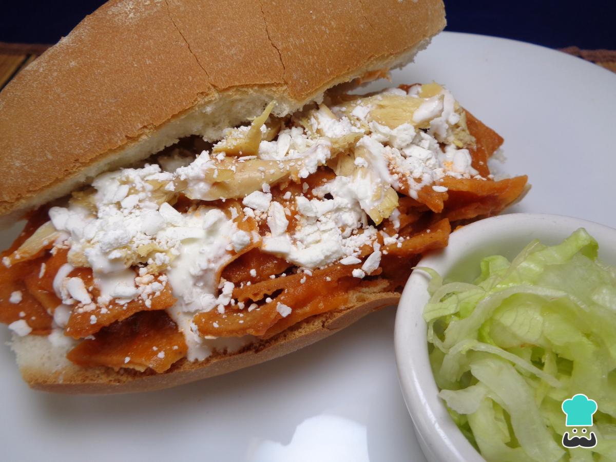 Receta de Torta de chilaquiles