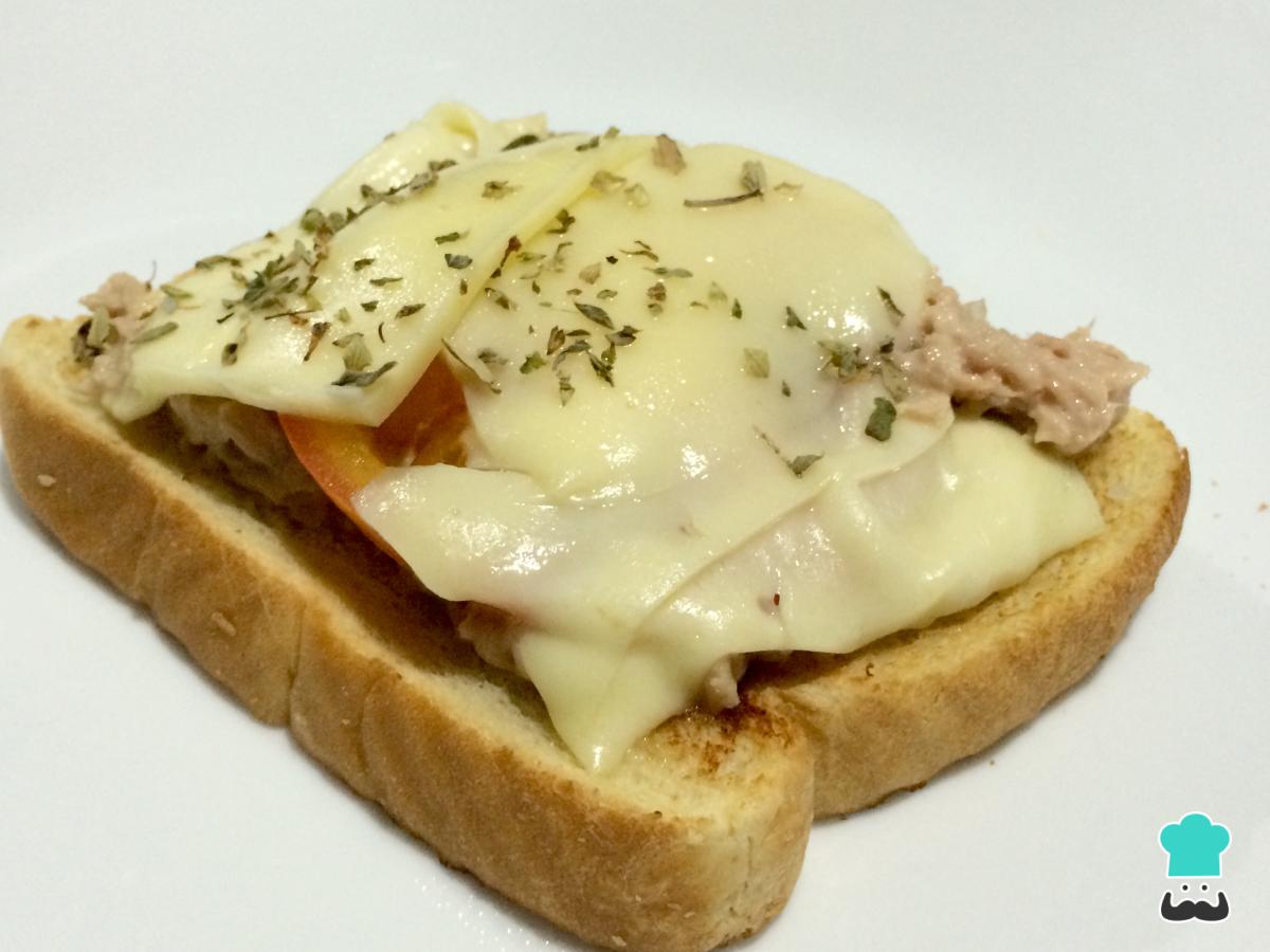 Receta de Sándwich de atún gratinado