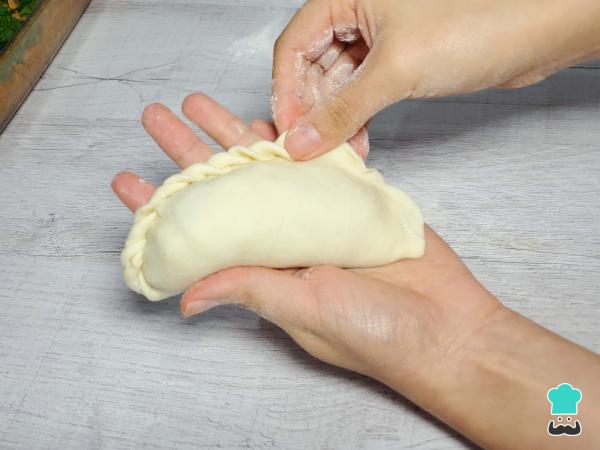 Receta de Empanada tucumana de carne - Paso 11