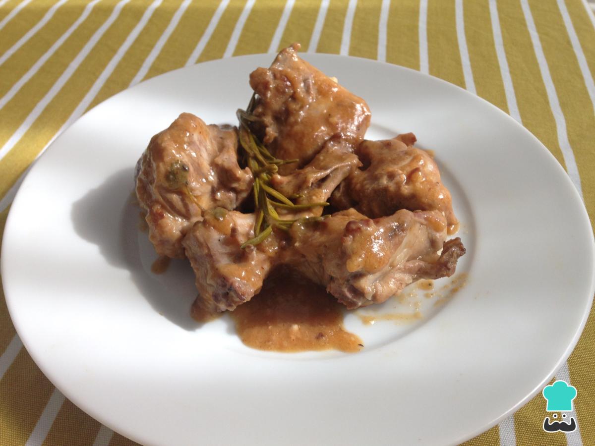 Receta de Conejo en salsa española fácil