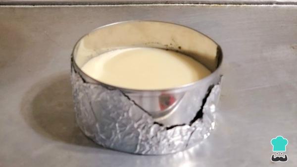 Receta de La tarta de queso para 2 más cremosa y deliciosa que probarás (fácil y rápida) - Paso 6