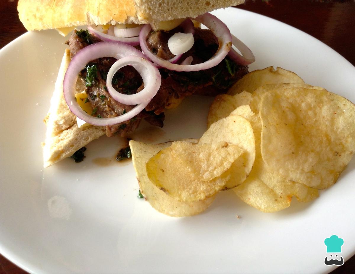 Receta de Sándwich de lomo y queso