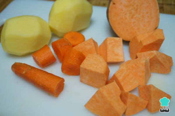 Receta de Crema de boniato y zanahoria - Paso 1