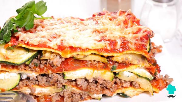 Receta de Lasaña de calabacín y carne picada: la versión ligera del clásico italiano que queda igual de jugosa - Paso 13