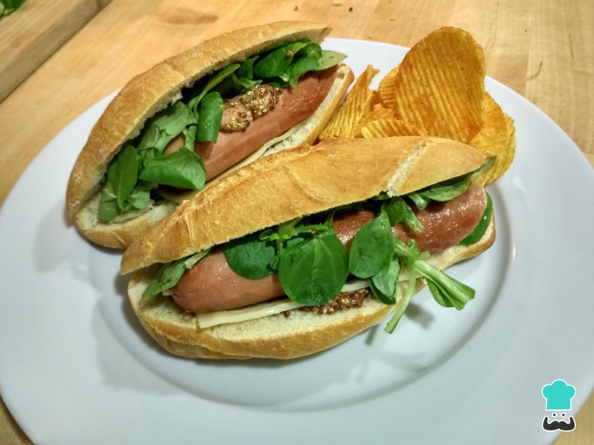 Receta de Sándwich con salchicha