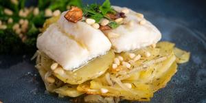 Receta de Bacalao al horno con patatas: la receta fácil y jugosa perfecta para Semana Santa