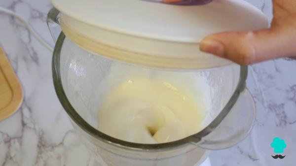 Receta de Postre de limón con 3 ingredientes sin horno: cremoso, refrescante y perfecto para cualquier ocasión - Paso 4