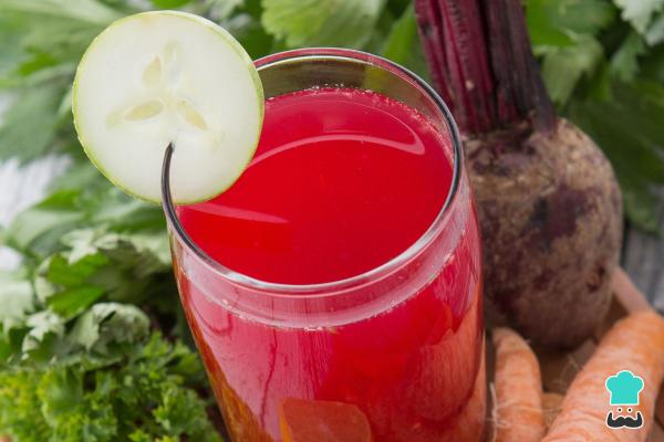 Jugo de remolacha y zanahoria - Paso 4