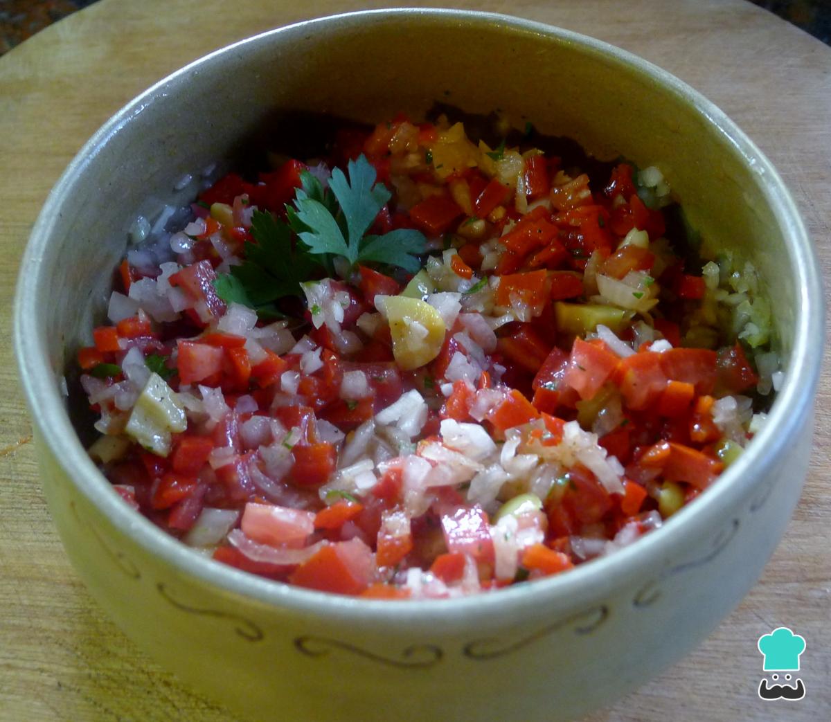 Receta de Salsa criolla argentina