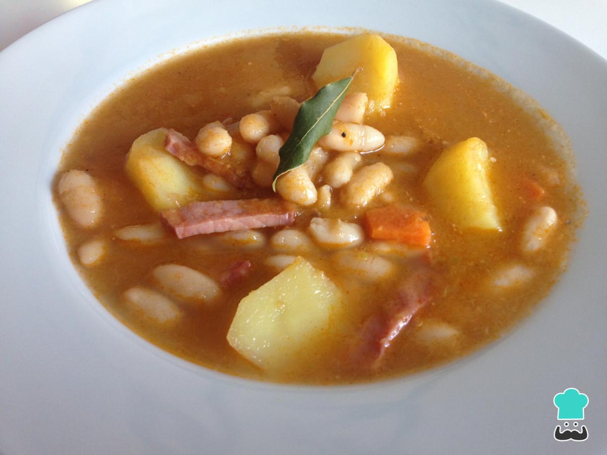 Receta de Judías blancas con verduras