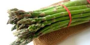 Receta de Espárragos al azafrán con vinagretas