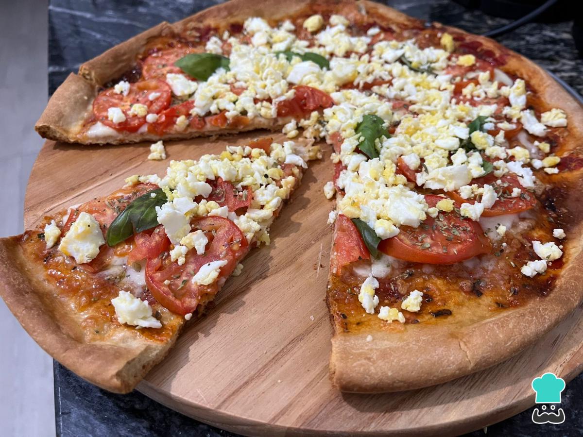 Receta de Masa de pizza esponjosa con levadura seca