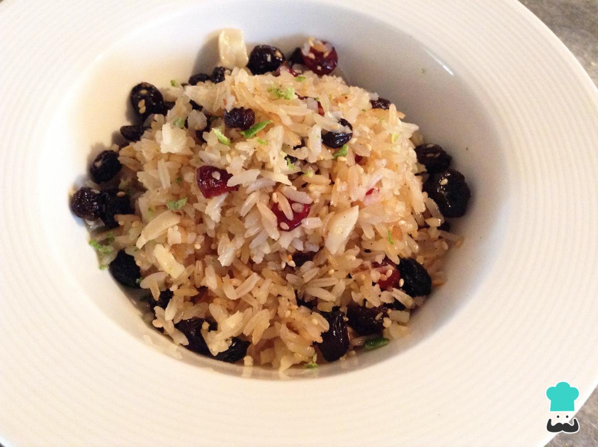Receta de Arroz con nueces y arándanos