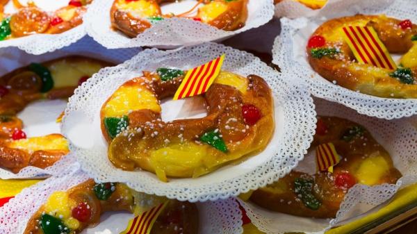 Más allá de la mona de Pascua: 7 platos típicos catalanes de Semana Santa que no te puedes perder - Tortell de Rams: el dulce del Domingo de Ramos