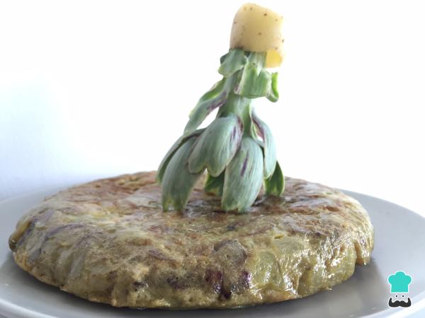 Receta de Tortilla de alcachofas y patatas