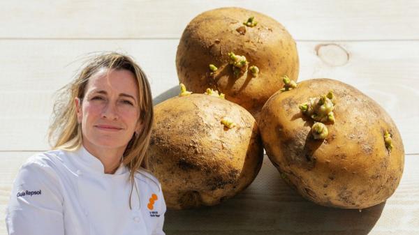 Begoña Rodrigo, chef: “Para que las patatas no broten enseguida, no las guardes junto a las cebollas y ponlas cerca de las manzanas”