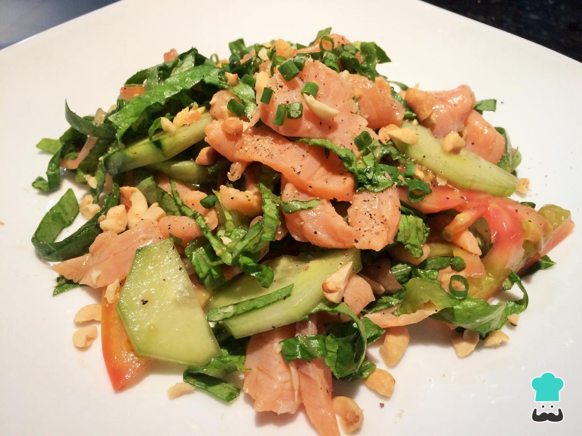 Receta de Ensalada de salmón y pepino