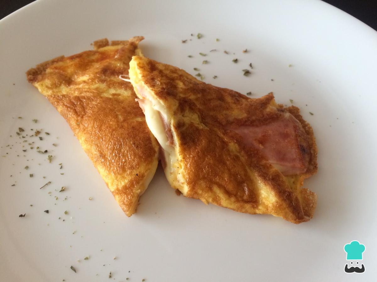 Receta de Tortilla francesa de jamón y queso