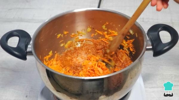 Receta de Sopa de lasaña cremosa y deliciosa que vas a querer repetir: la versión viral que reinventa la clásica italiana - Paso 3