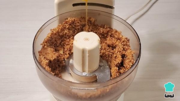 Receta de La tarta de manzana sin horno más fácil: cremosa, rápida y deliciosa - Paso 1