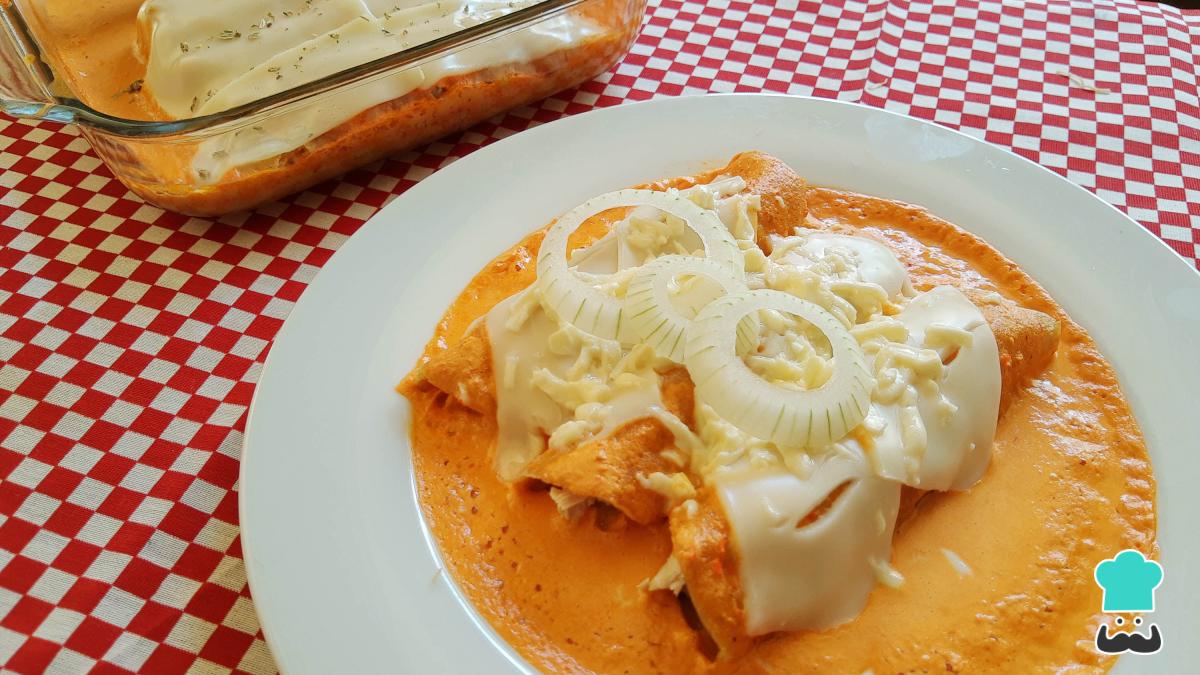 Receta de Enchiladas suizas rojas