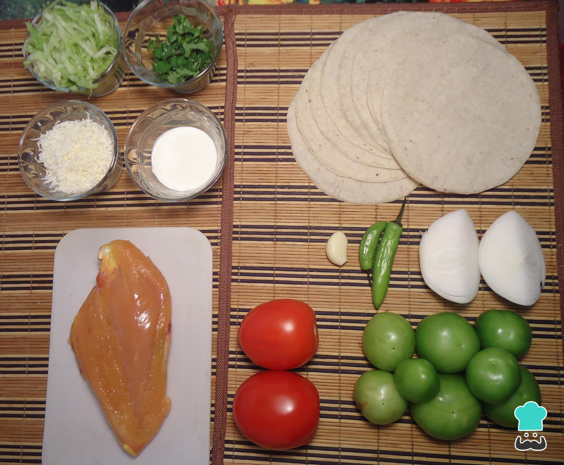 Enchiladas verdes de pollo al horno Fácil