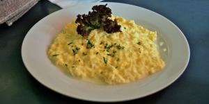 Huevos revueltos al queso con Thermomix