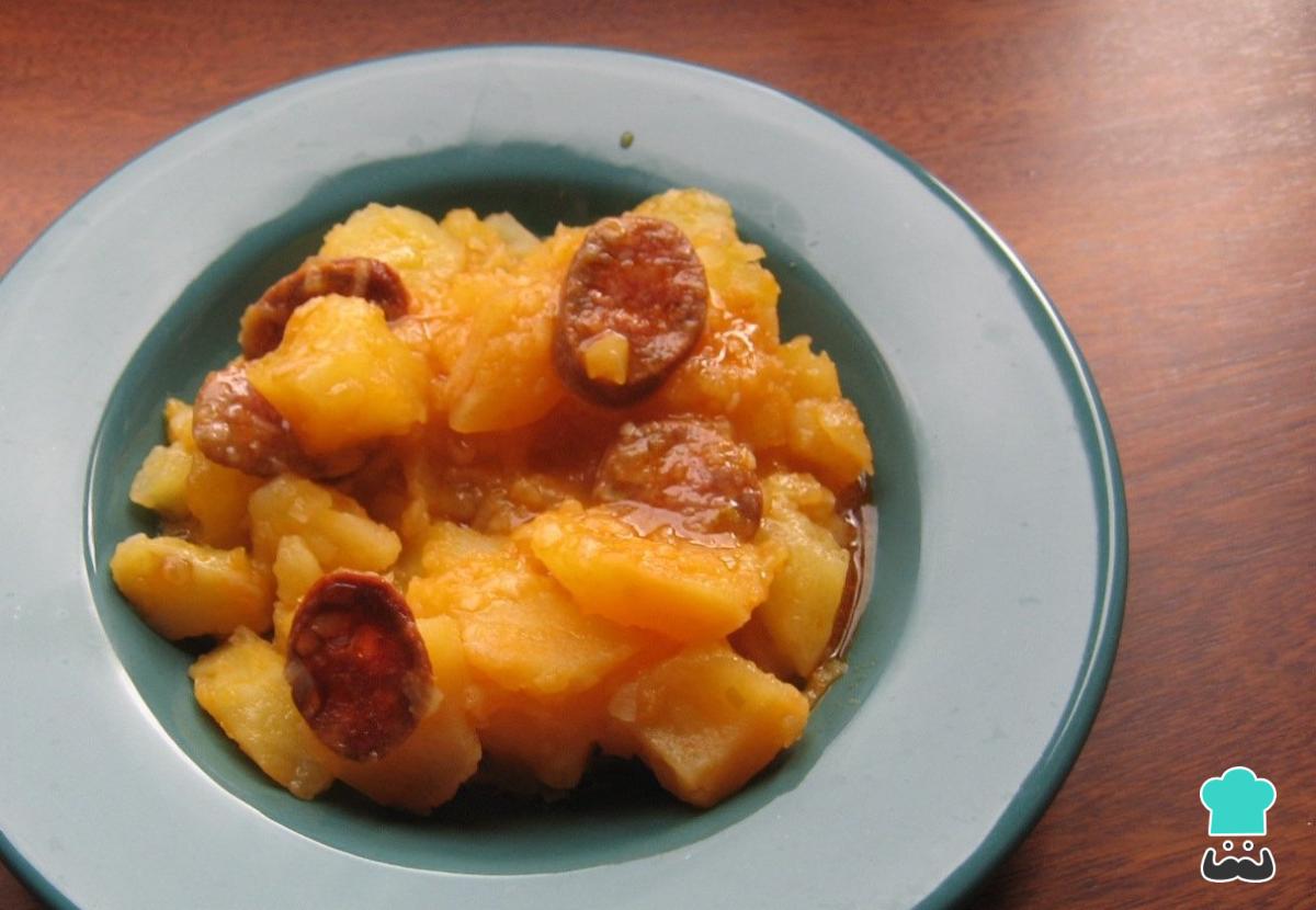 Receta de Patatas a la riojana de la abuela