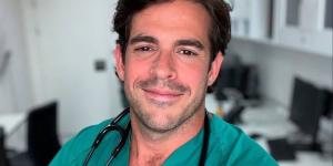 Aurelio Rojas, cardiólogo: “Que el aceite de oliva sea saludable no significa que haya que utilizarlo sin medida. Una cucharada aporta aproximadamente 120 kcal”