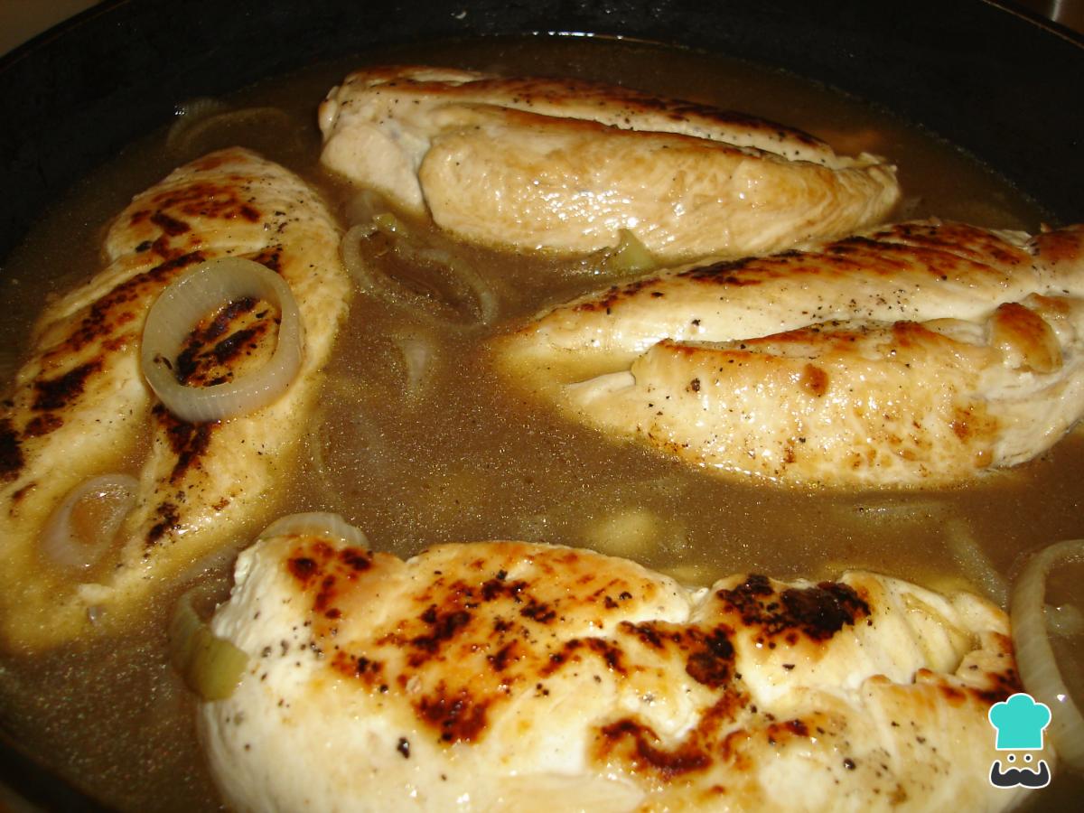 Receta de Filetes de pollo con vino blanco