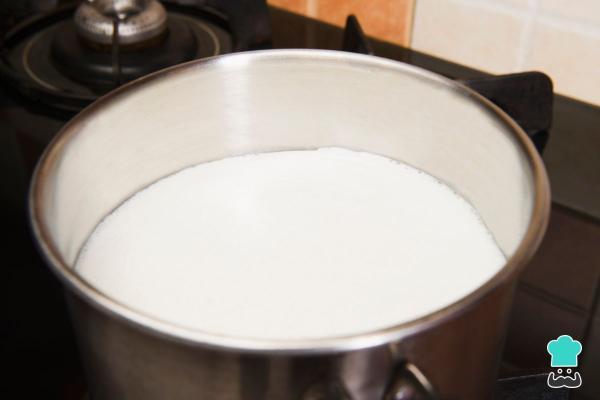 Ponche crema sin huevo - Paso 1