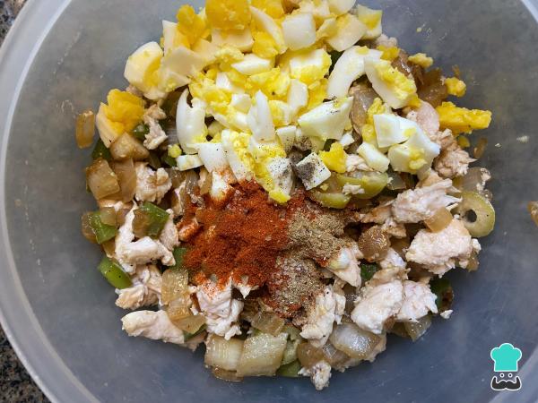 Receta de Empanadas de pollo - relleno - Paso 7