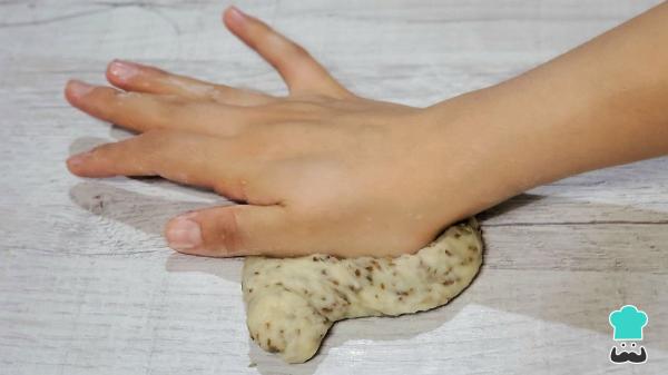 Receta de Pestiños andaluces: el secreto para que el dulce típico de Semana Santa quede crujiente y delicioso - Paso 2