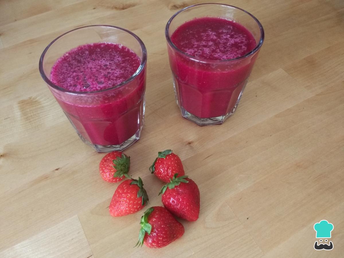 Batido de remolacha y fresas