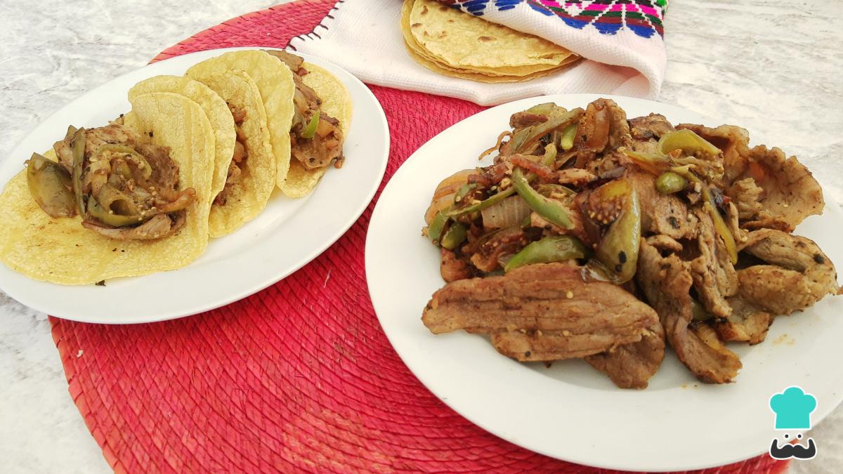 Receta de Bisteces al albañil