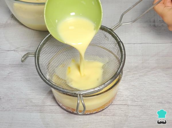 Receta de Flan de huevo casero receta de la abuela - Paso 7