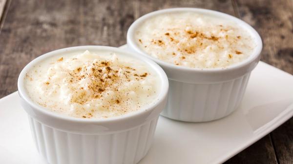 Los cocineros asturianos coinciden: “Para un arroz con leche cremoso, el arroz no se cuece en la leche, se cocina primero en agua” - Un postre que sigue evolucionando