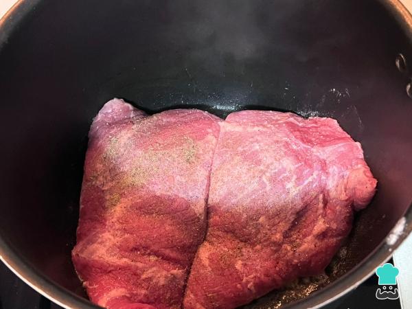 Receta de Carne mechada chilena - Paso 2