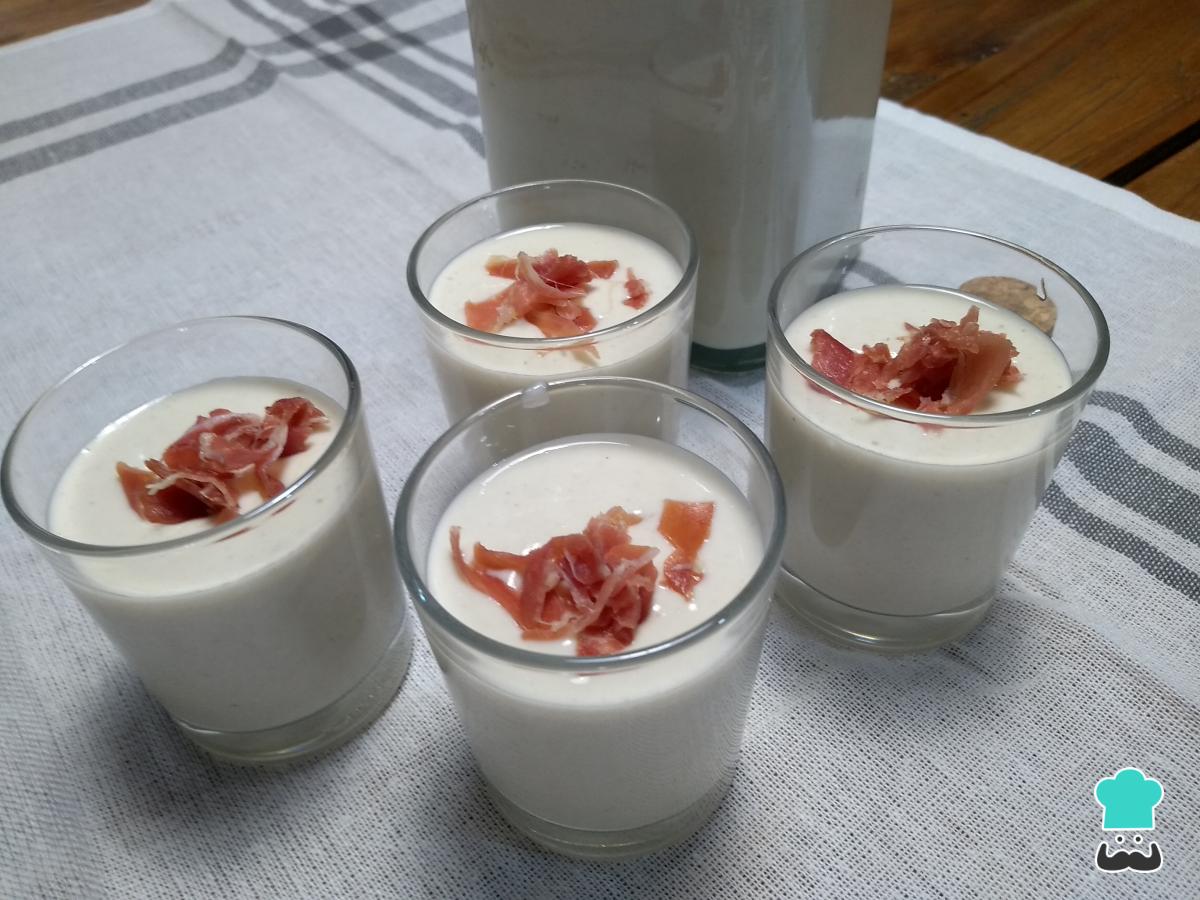 Receta de Ajoblanco malagueño