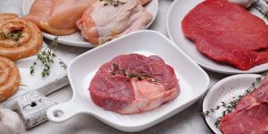 Evita errores: los trucos de expertos para saber si la carne está mala (y no enfermarte)