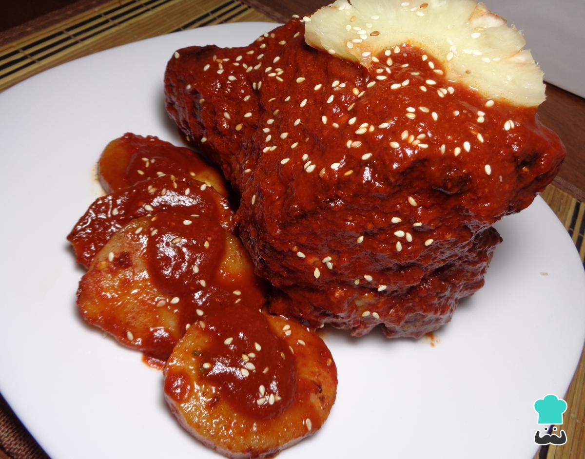 Receta de Lomo de cerdo adobado al horno con papas