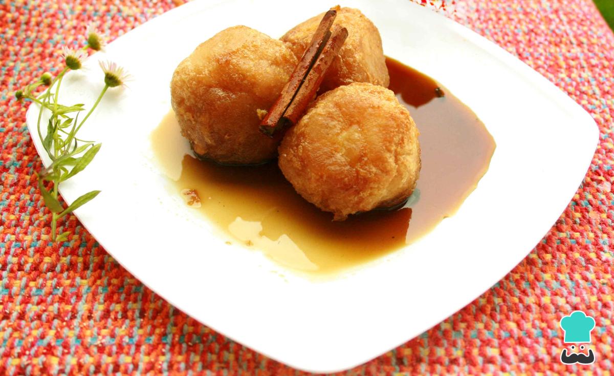 Receta de Buñuelos de yuca con papelón